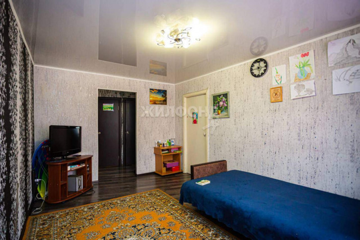 2-комн квартира Шункова улица, д.18