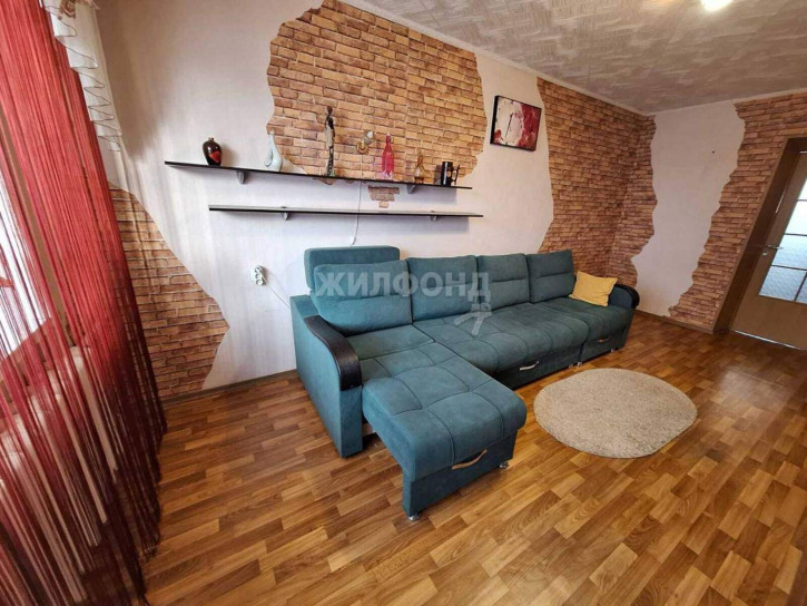 2-комн квартира Иванова улица, д.45