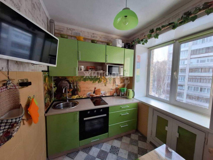 2-комн квартира Иванова улица, д.45