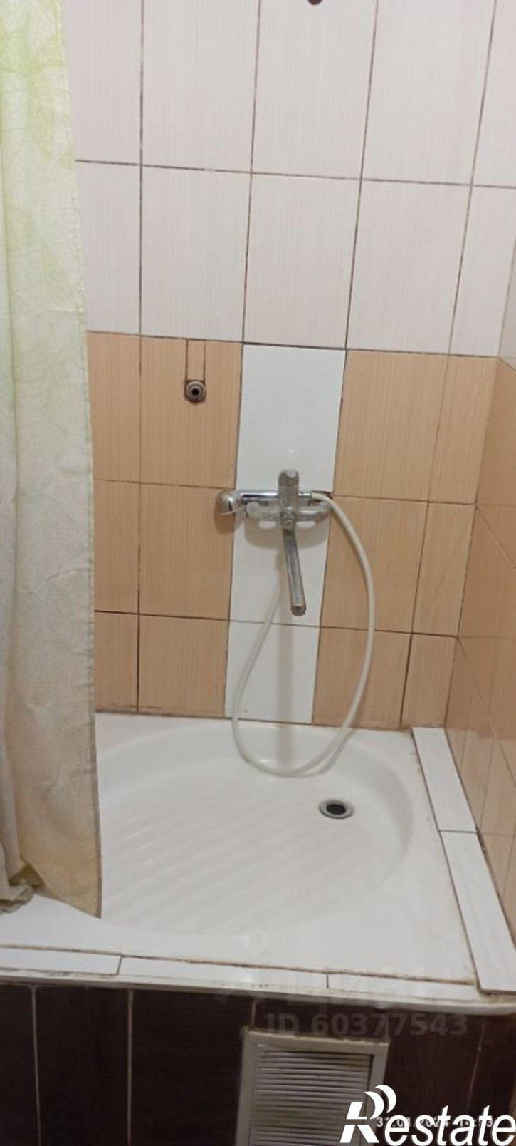 Комната Судостроительная улица, 19,  д. 19