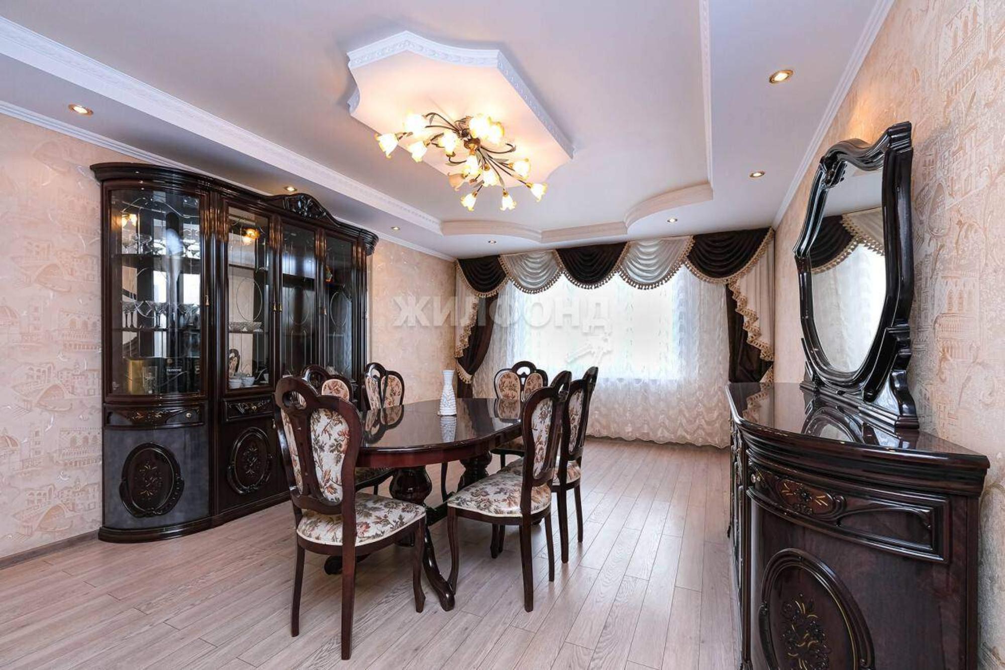 Купить квартиру за 16 000 000 рублей на Горский микрорайон, д.42