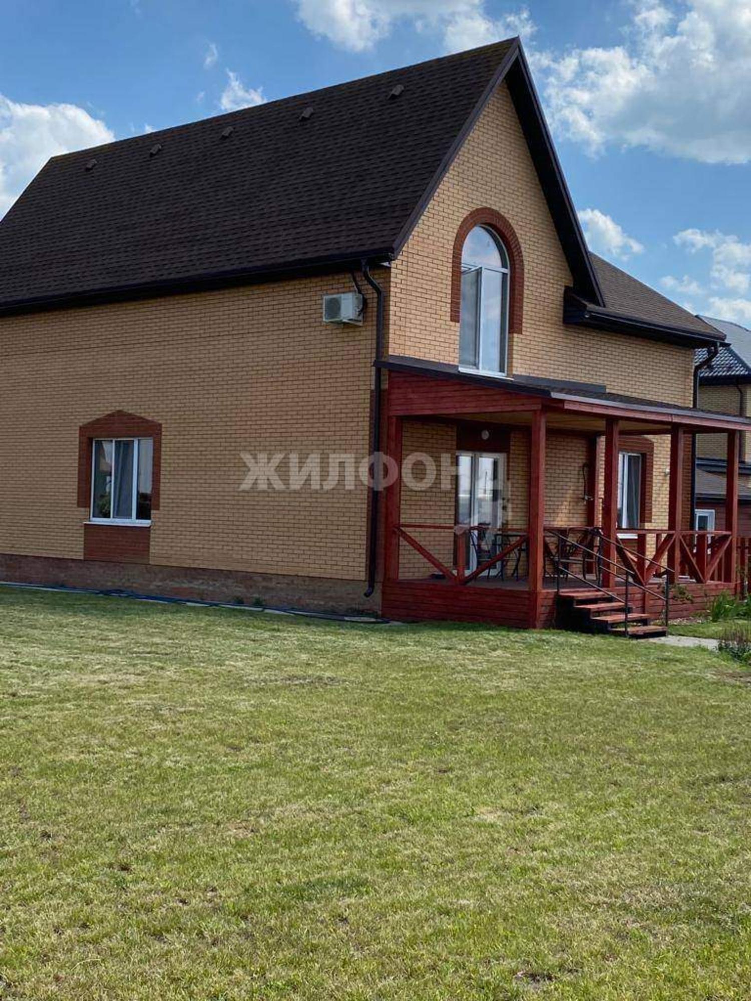 Купить дачу, дом, коттедж за 18 000 000 рублей на Вишневый переулок