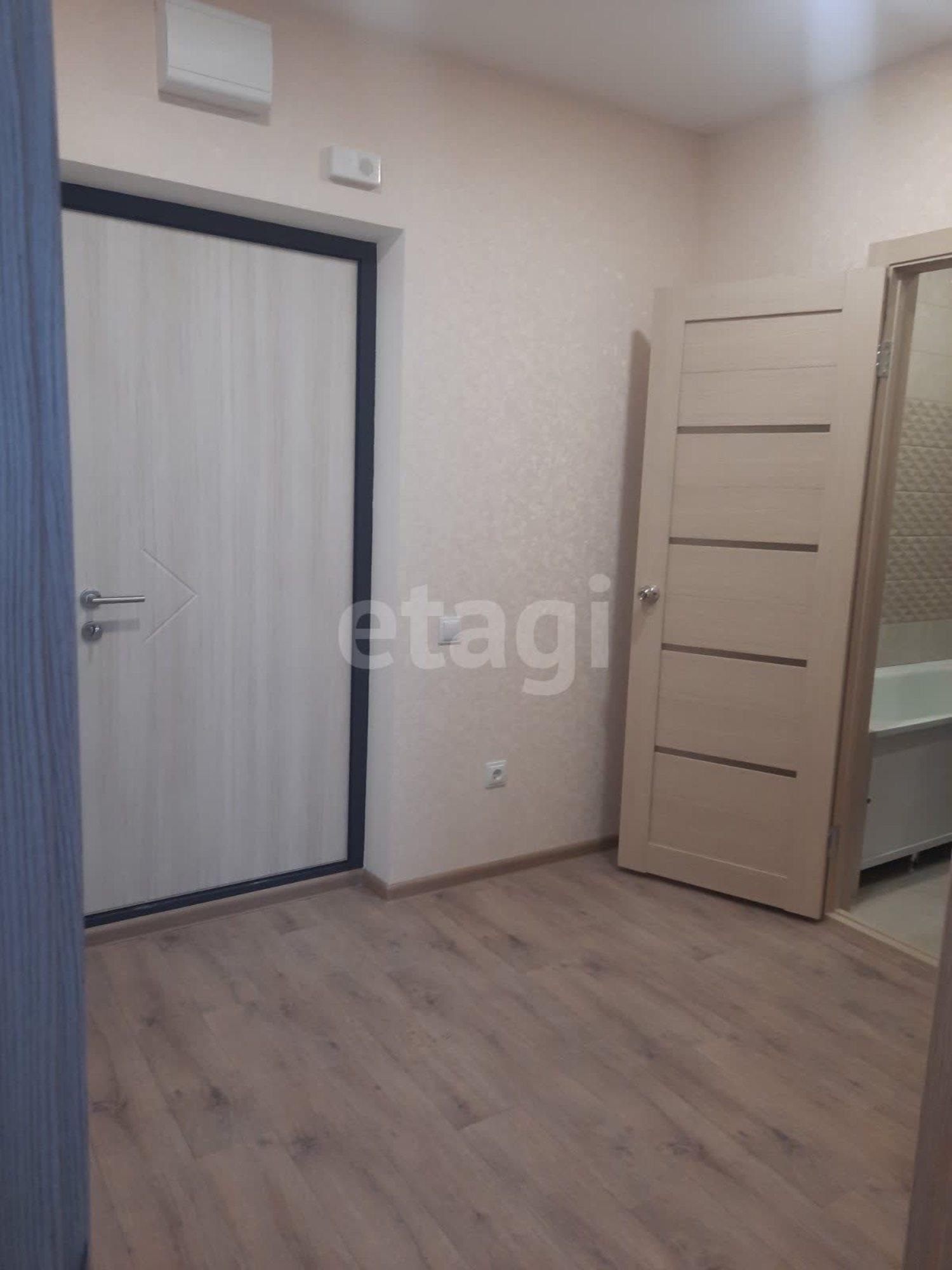 Купить квартиру за 4 500 000 рублей на Тальниковая, 3