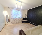 2-комн, 79кв м, этаж 1/2 Красногорская ул, 10