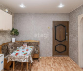 комната 47.8 кв м 8 Марта, 2