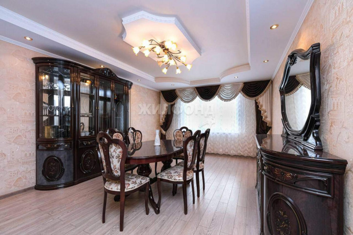 4-комн квартира Горский микрорайон, д.42