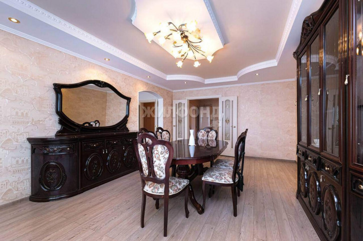 4-комн квартира Горский микрорайон, д.42