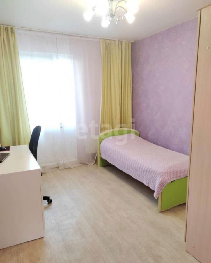 3-комн квартира Театральная, 2 к 1