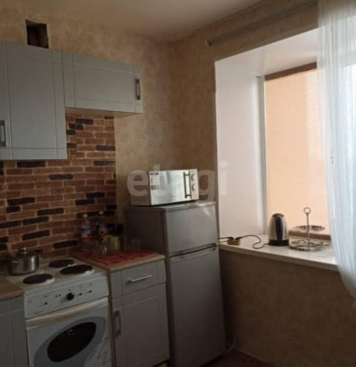 1-комн квартира Строителей, 9