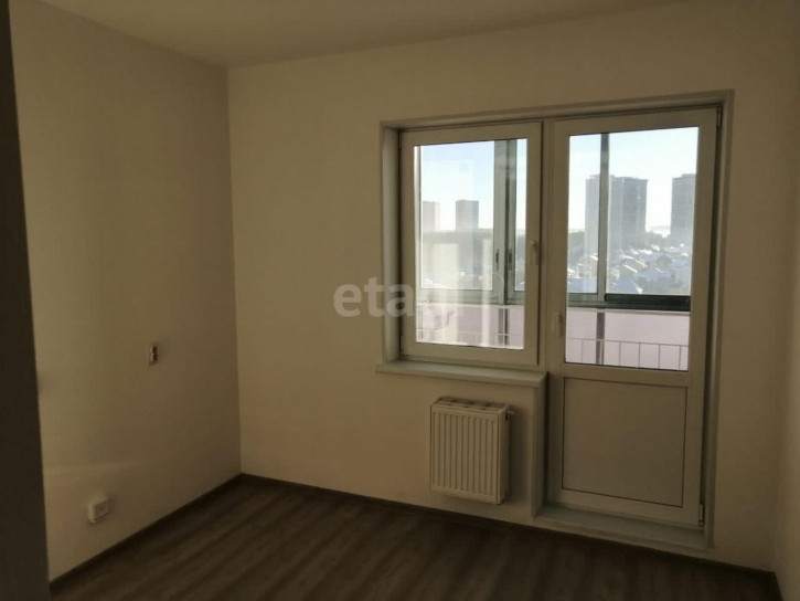 2-комн квартира Академика Ландау, 35