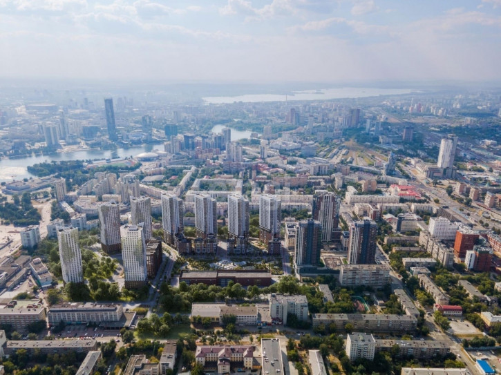 1-комн квартира в новом доме Азина, 33