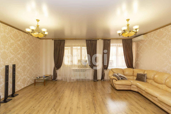 3-комн квартира Академический пр., 9