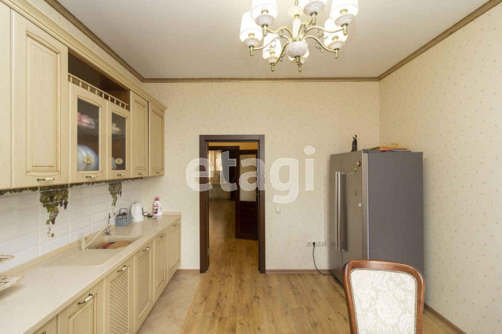 3-комн квартира Академический пр., 9