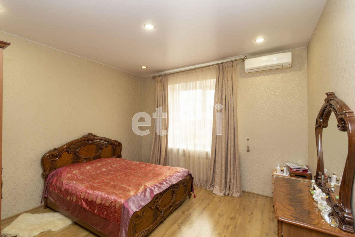 3-комн квартира Академический пр., 9