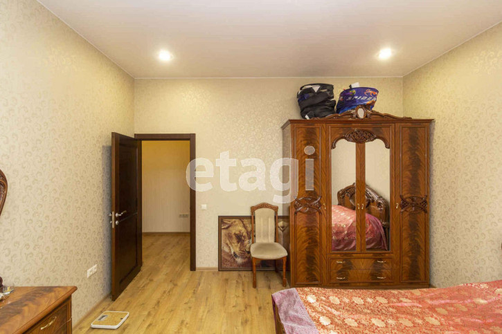 3-комн квартира Академический пр., 9