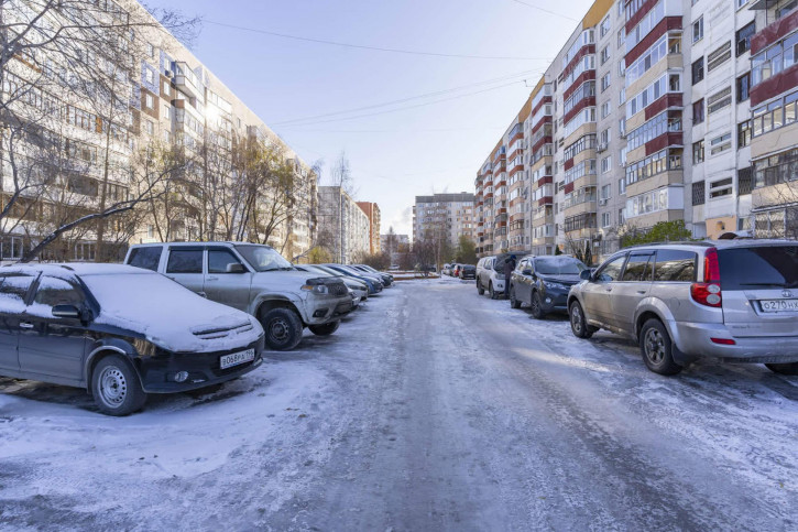 2-комн квартира Монтажников, 19/1