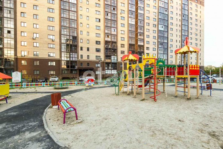 1-комн квартира Харьковская, 68