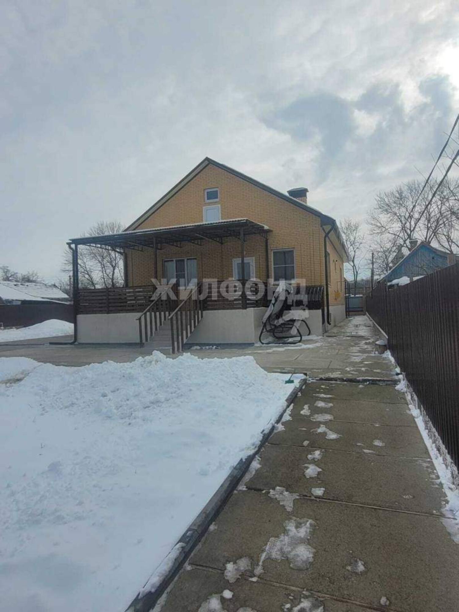 Купить дачу, дом, коттедж за 15 500 000 рублей на Продольная улица