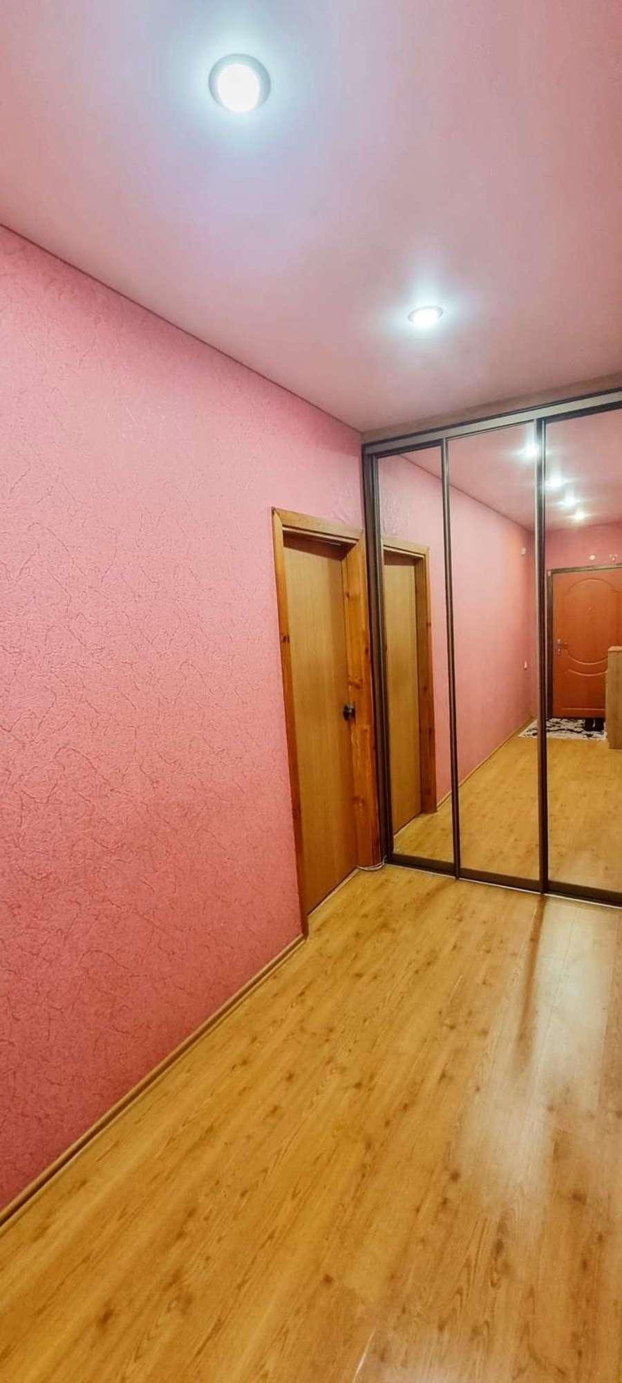 Купить квартиру за 8 000 000 рублей на Газовиков улица, 15