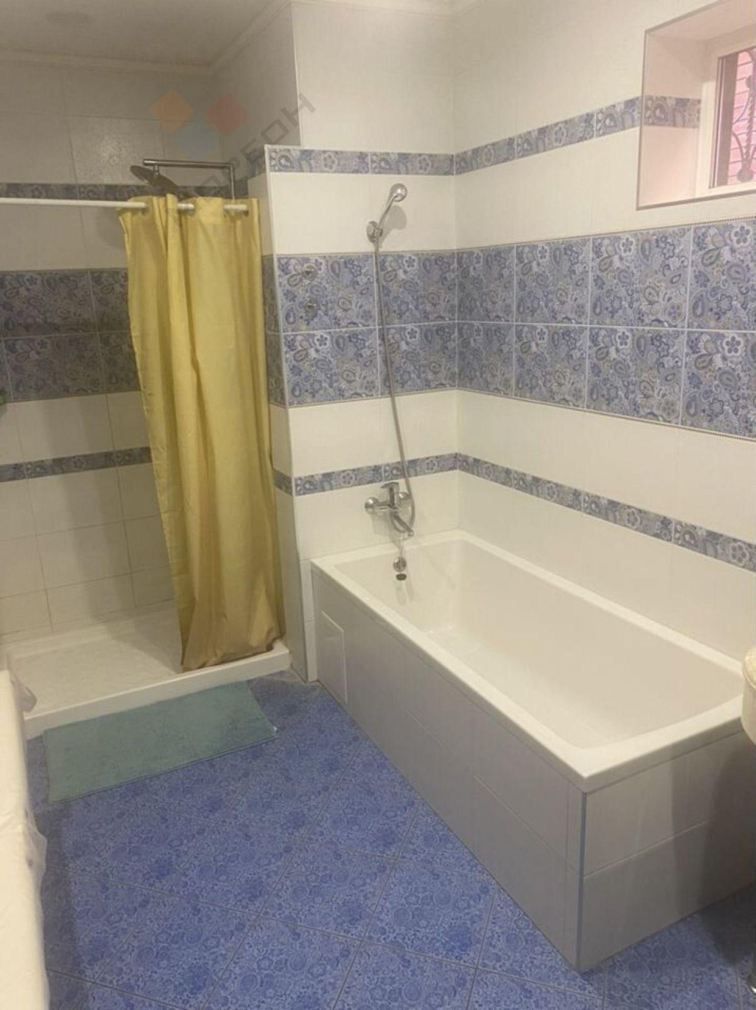 Купить дачу, дом, коттедж за 20 000 000 рублей на Пионерская ул, 31