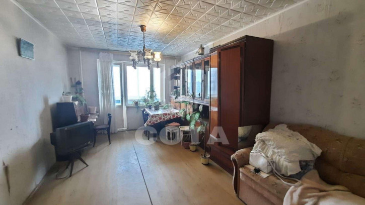 2-комн квартира Победы б-р, 9