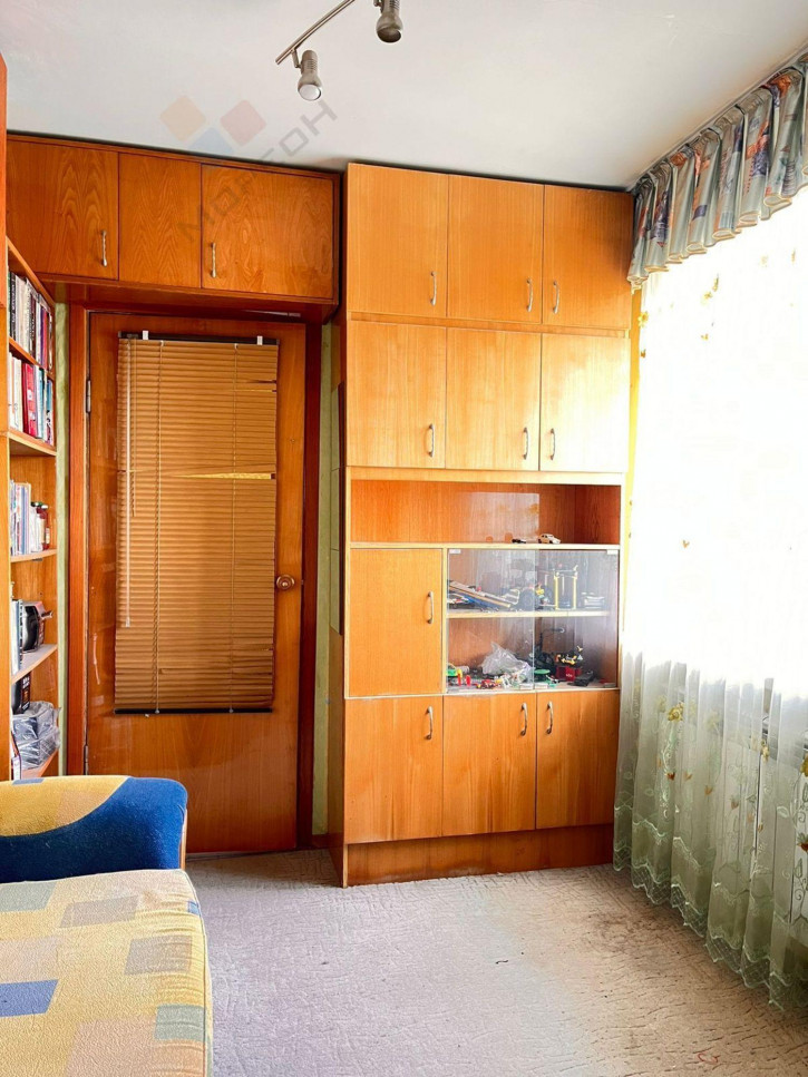4-комн квартира Гаврилова ул, 105