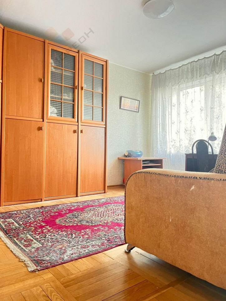 3-комн квартира Кореновская ул, 11