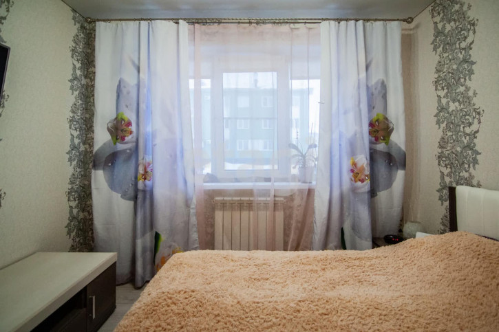 2-комн квартира Венеция мкр., 58