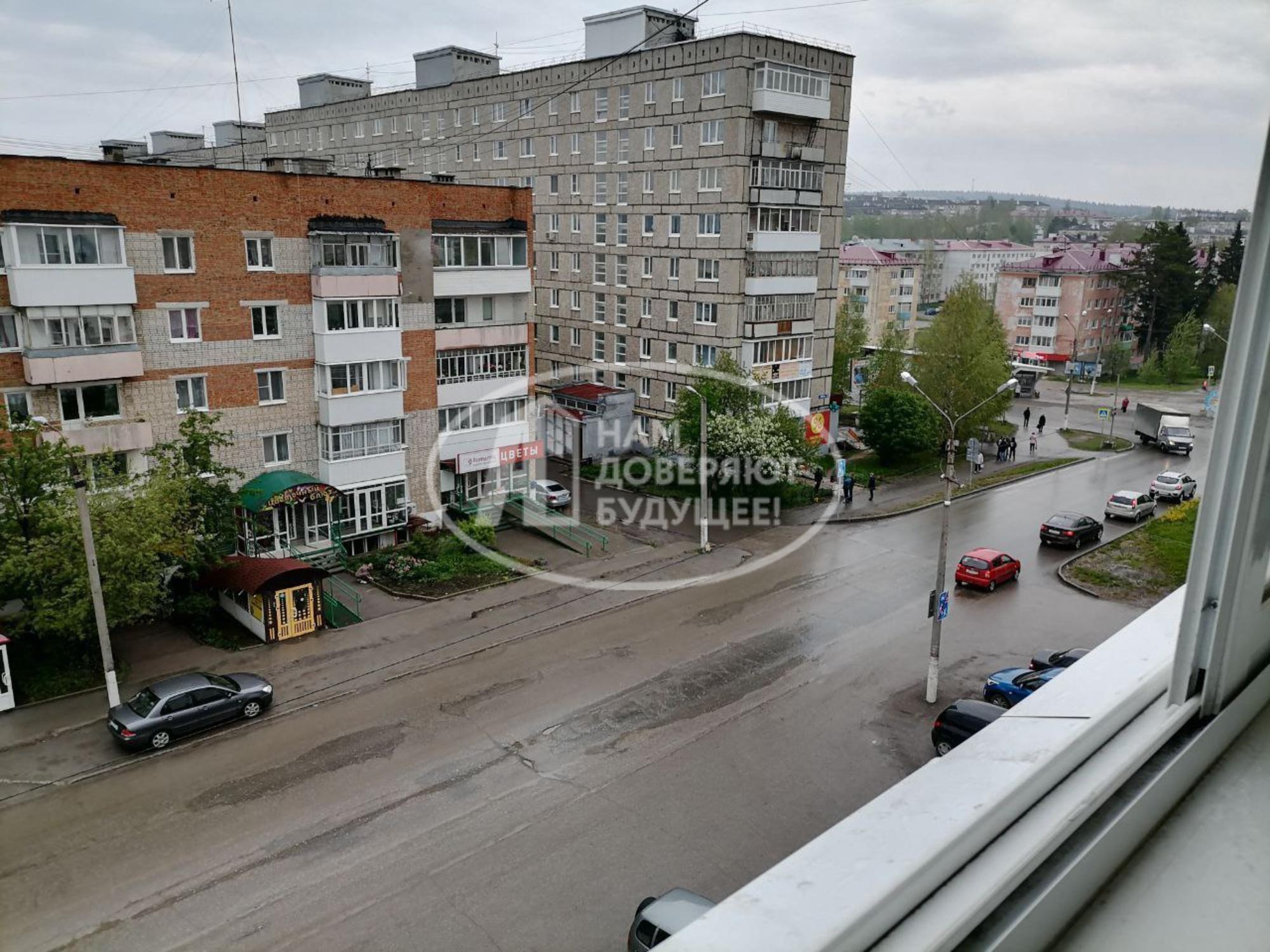 Купить квартиру за 2 000 000 рублей на улица 50 лет ВЛКСМ, 4