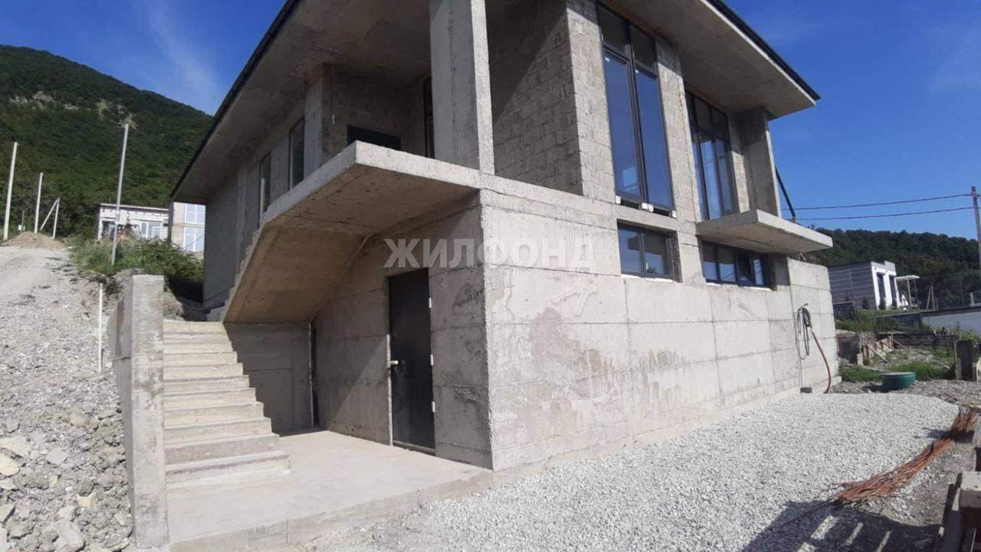 Купить дачу, дом, коттедж за 13 500 000 рублей на хутор Широкая Щель