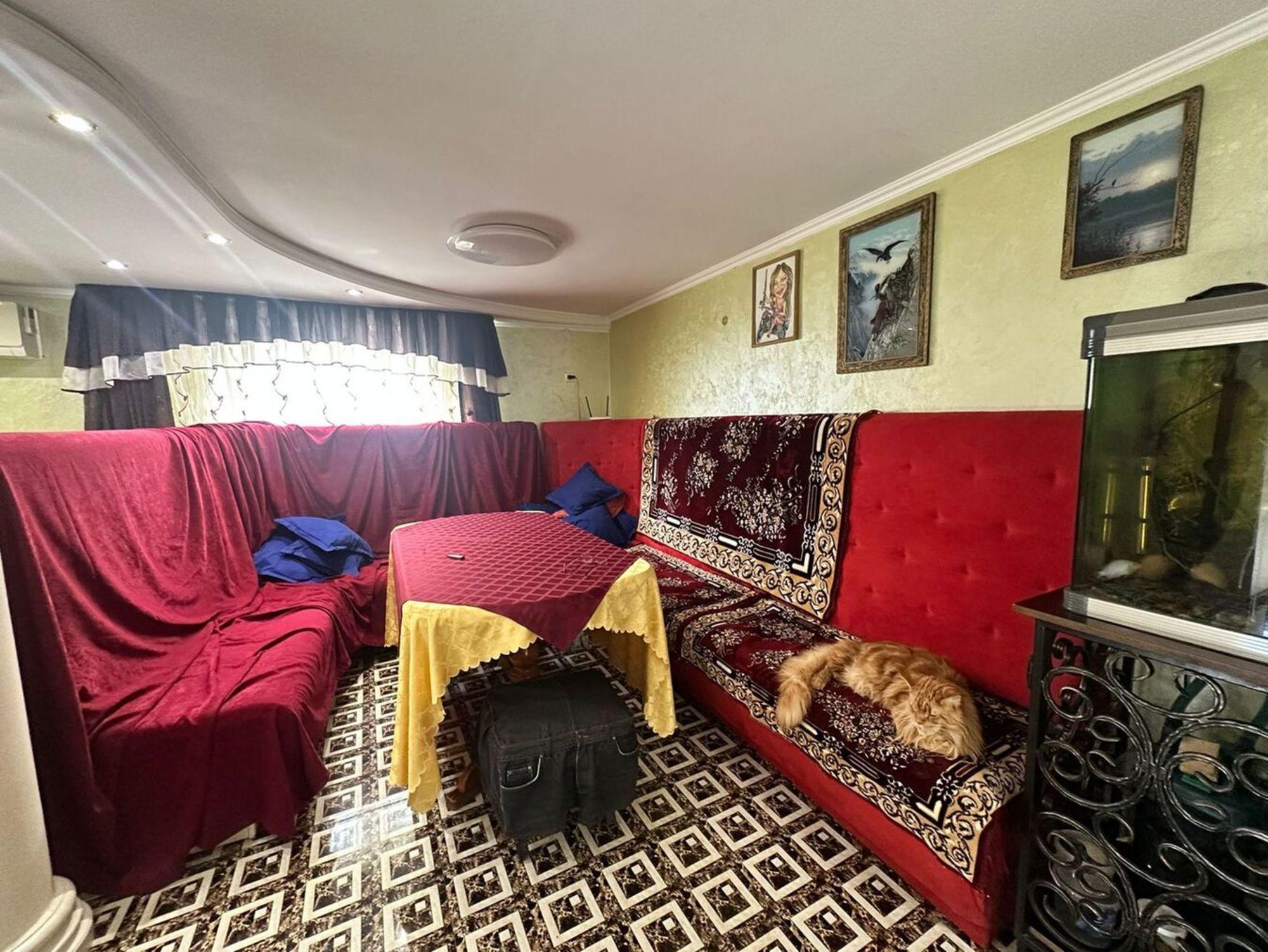 Купить дачу, дом, коттедж за 18 990 000 рублей на улица Космонавтов