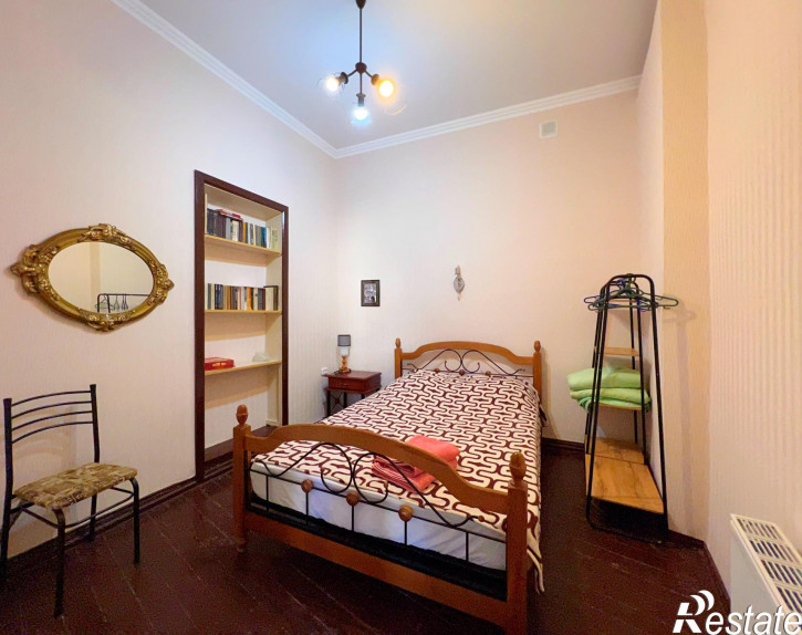 2-комн квартира ул. Парковый пешеход, 5