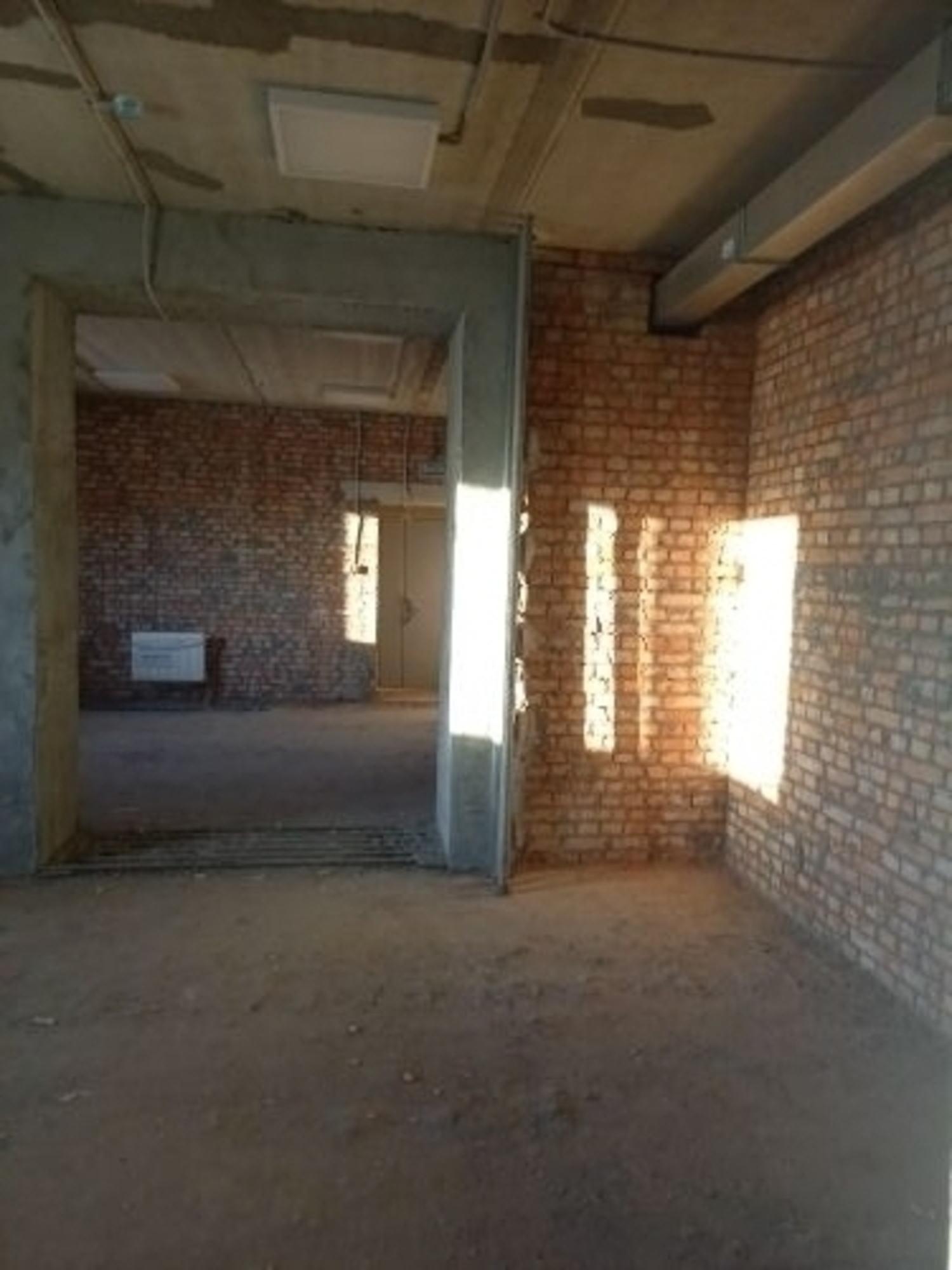 Купить торговое помещение за 14 634 700 рублей на Гвардейская ул, 47/53