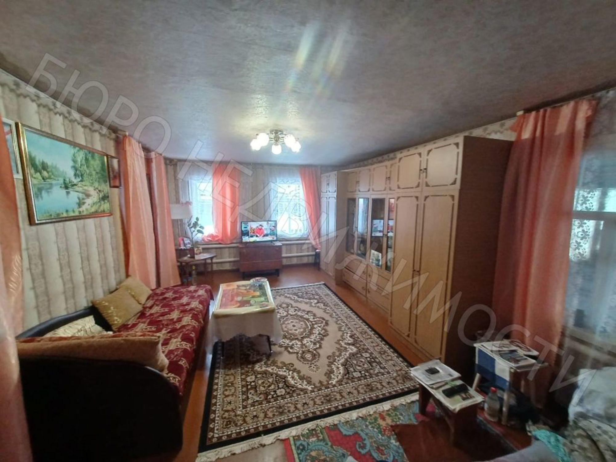 Купить дачу, дом, коттедж за 2 700 000 рублей на Пушкинский пер, 14
