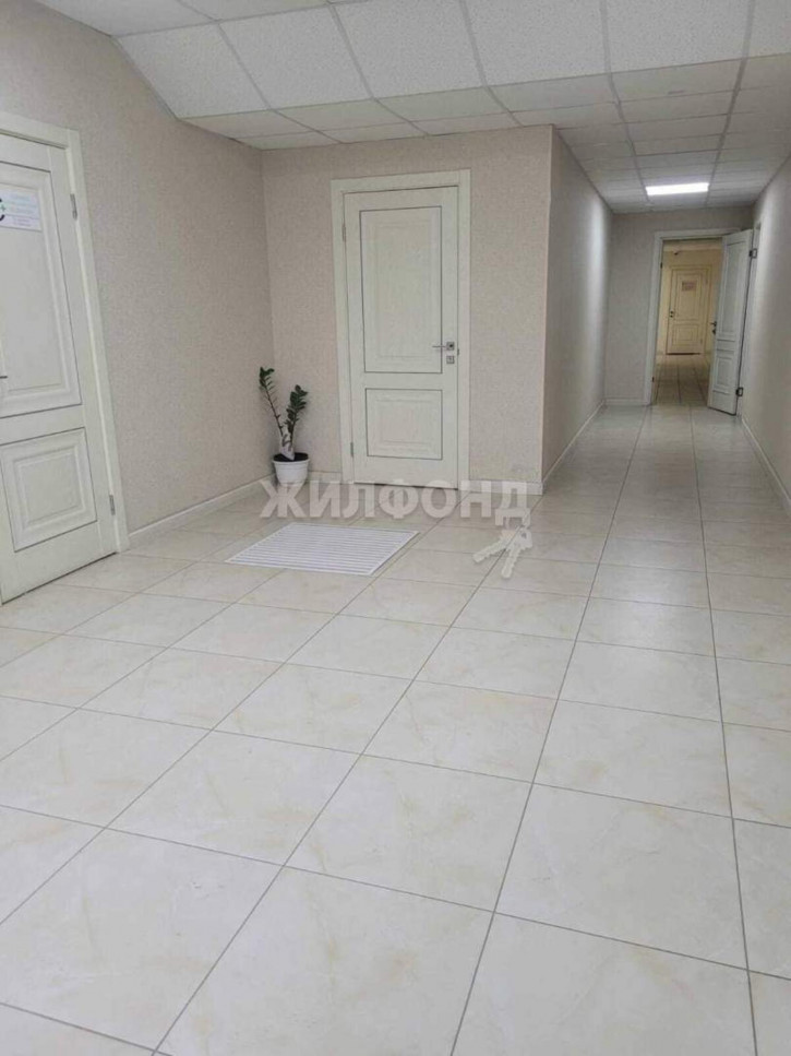 6-комн квартира Пионерская улица, д.33