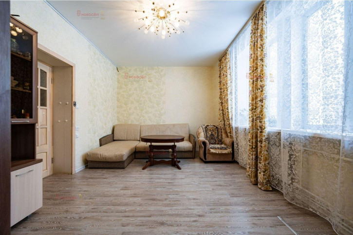 3-комн квартира Испытателей 9
