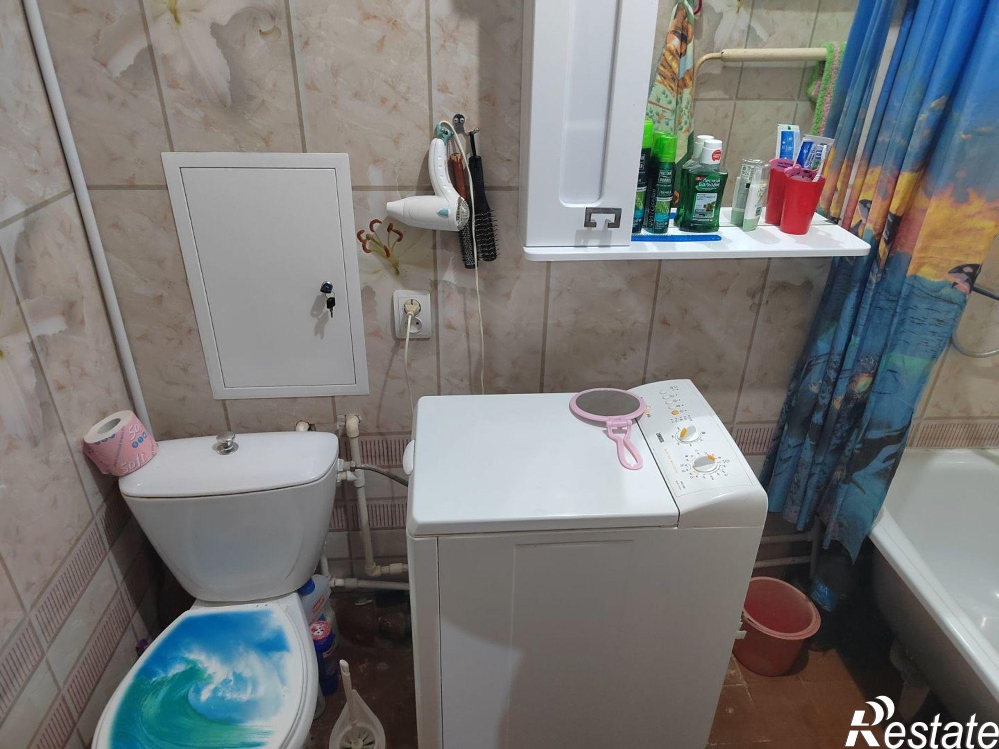 Сдать комнату за 10 000 рублей на улица Урицкого, 10