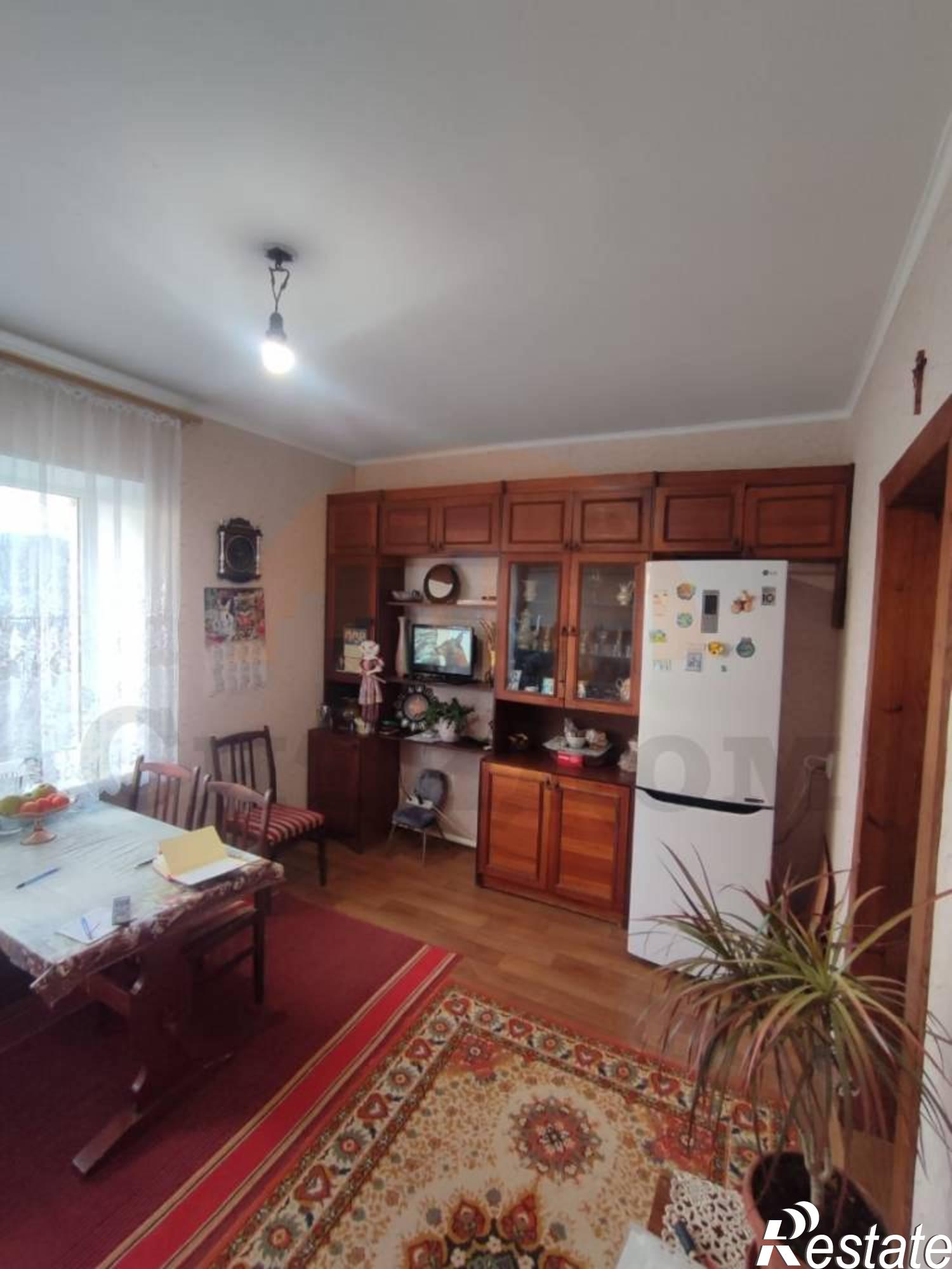 Купить дачу, дом, коттедж за 12 000 000 рублей на Мичурина ул.