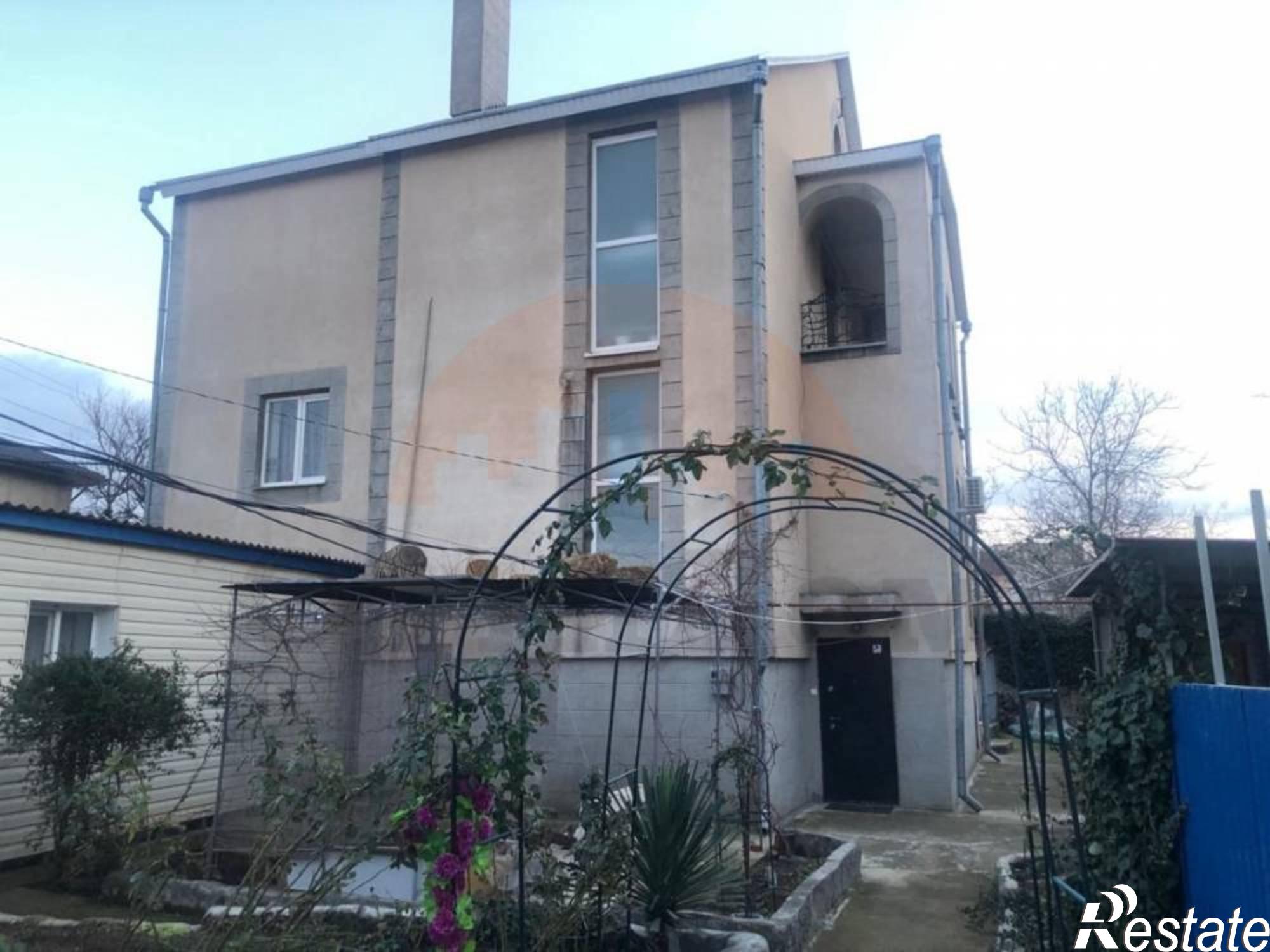 Купить дачу, дом, коттедж за 25 000 000 рублей на Вольная ул.