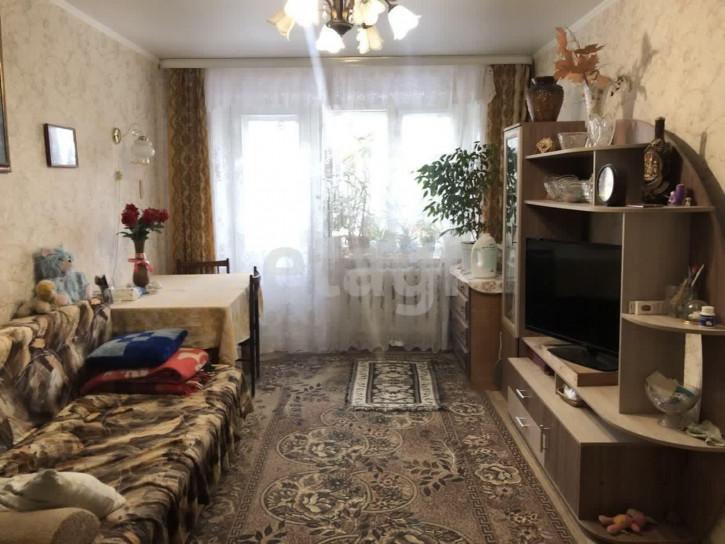 2-комн квартира Октябрьская улица