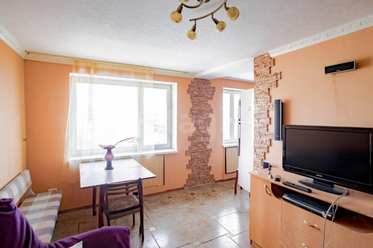 3-комн квартира улица Маяковского, 24