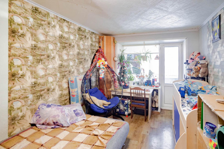 2-комн квартира улица Казакова, 13