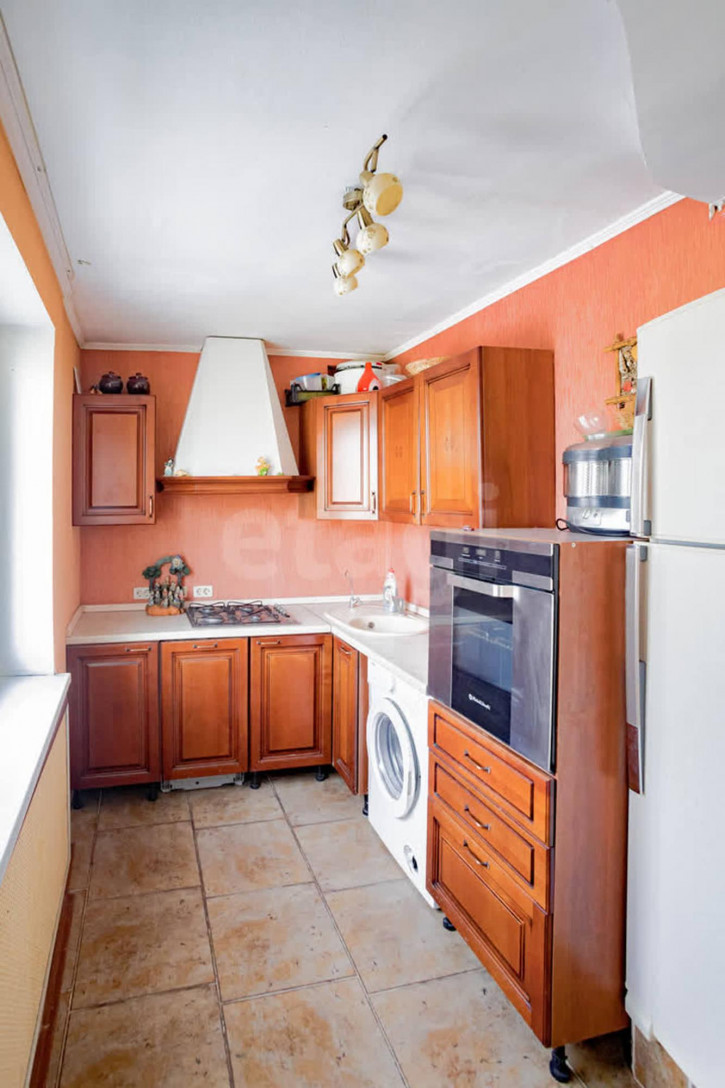 3-комн квартира улица Маяковского, 24