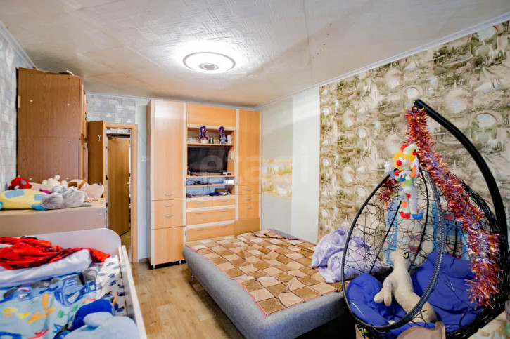 2-комн квартира улица Казакова, 13