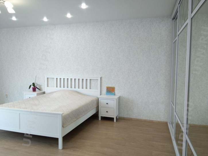 4-комн квартира гурзуфская, 16