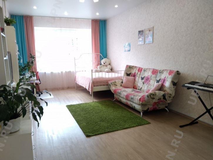 4-комн квартира гурзуфская, 16