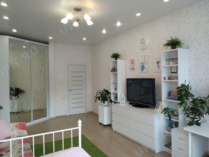 4-комн квартира гурзуфская, 16