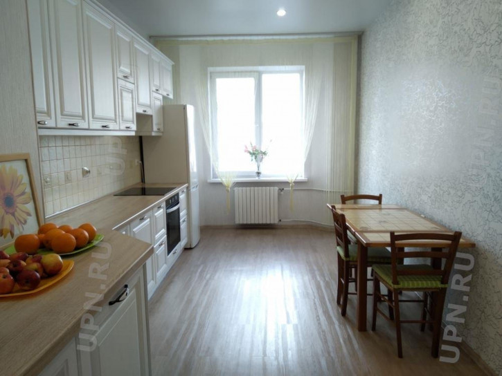 4-комн квартира гурзуфская, 16