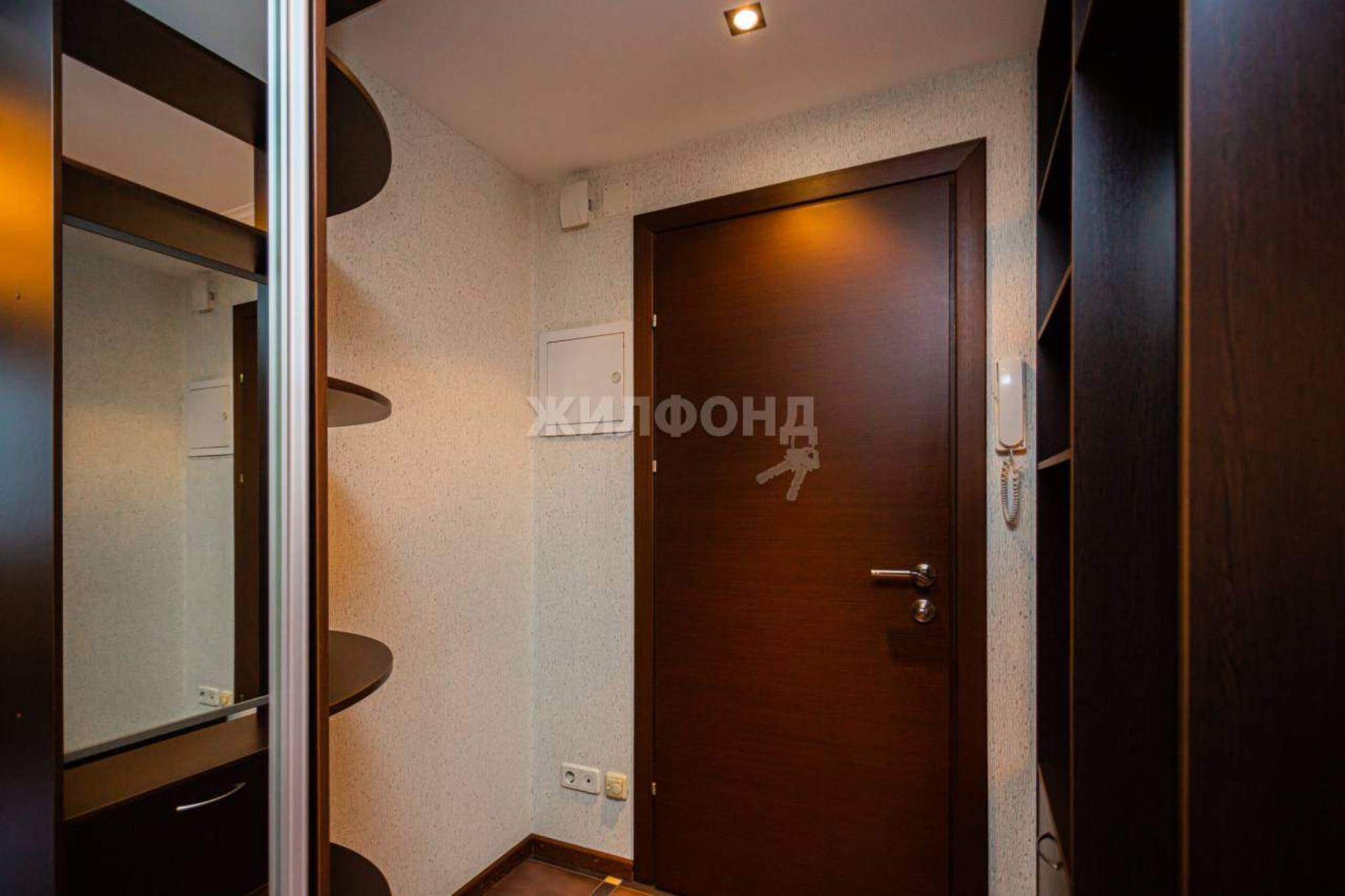 Купить квартиру за 6 800 000 рублей на Запорожская улица, д.41