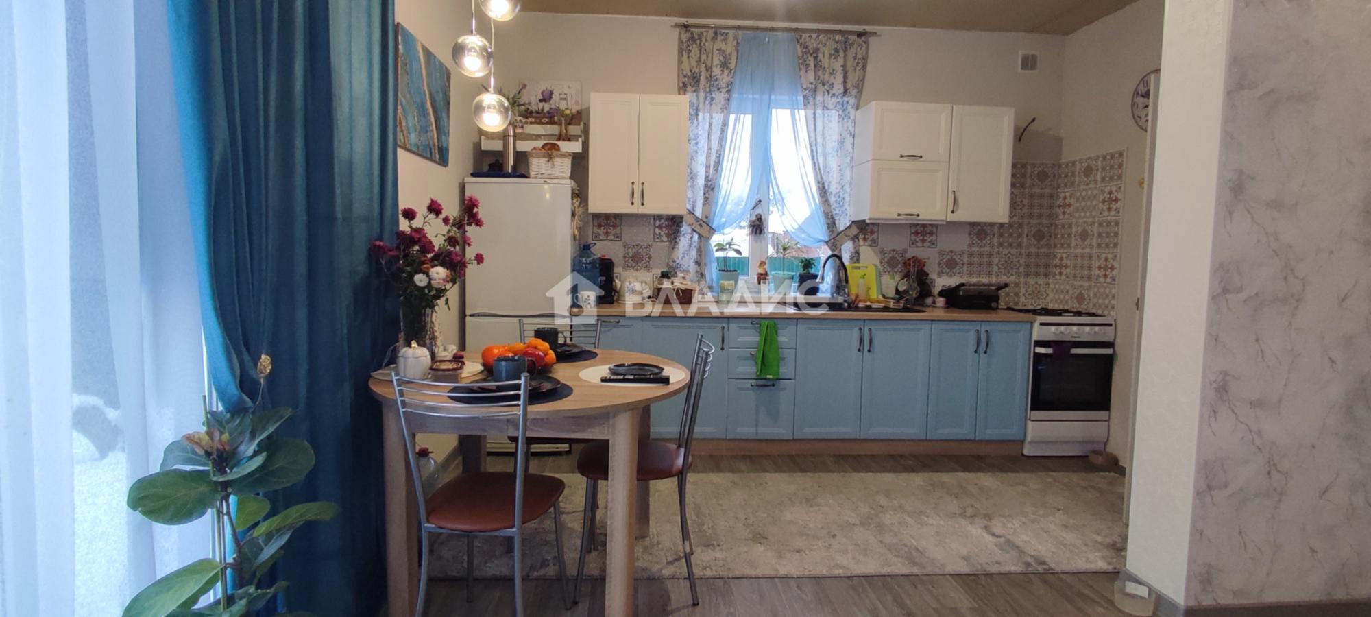 Купить дачу, дом, коттедж за 8 800 000 рублей на Фруктовая улица, 3
